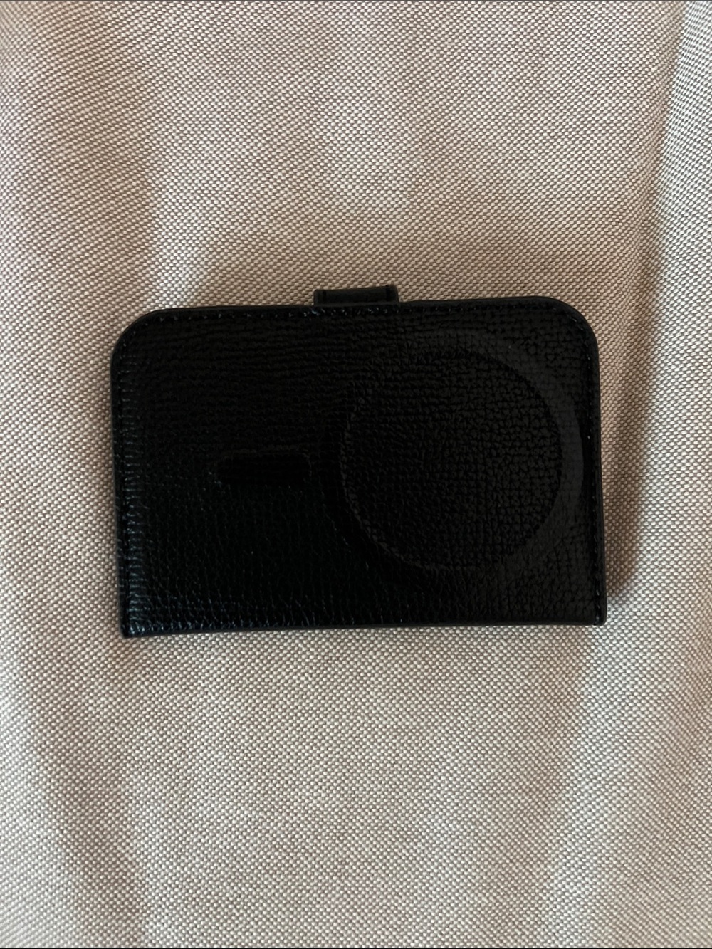 kate spade Black Textured Leather Magnetic Back Cell Phone Wallet - Picture 2 of 3